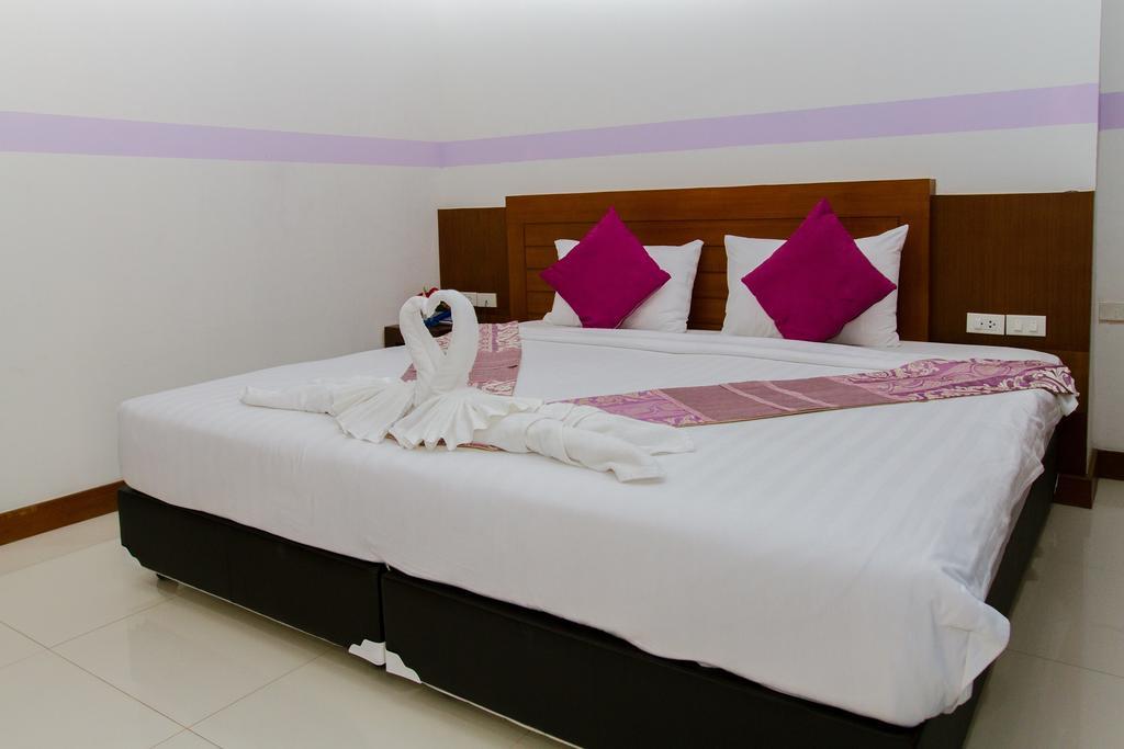 Chana Hotel Phuket Exteriér fotografie