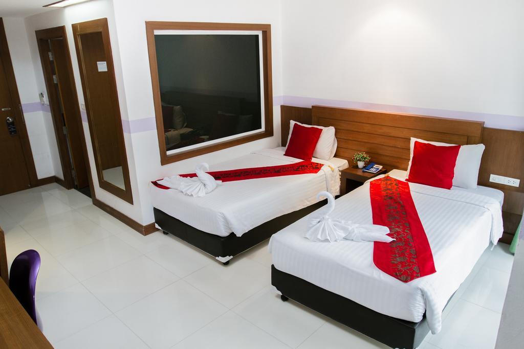 Chana Hotel Phuket Exteriér fotografie